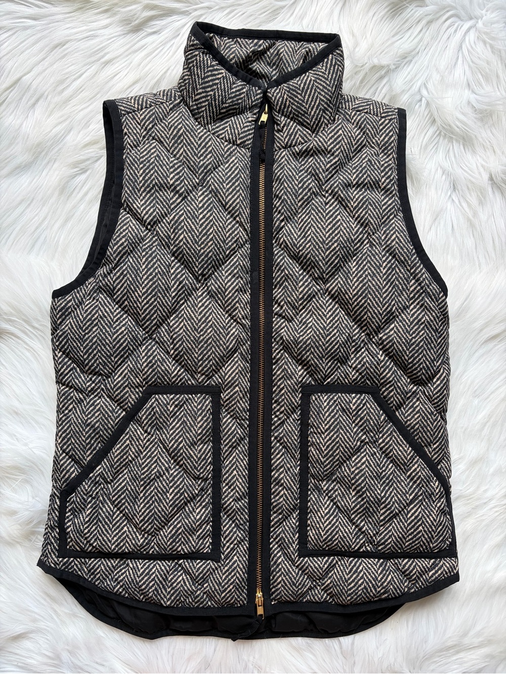 J.Crew Factory Quilted Excursion Puffer Vest Herringbone Black White Women's XS
